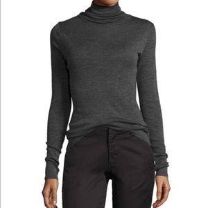 Vince Gray Marled Turtleneck Size Medium